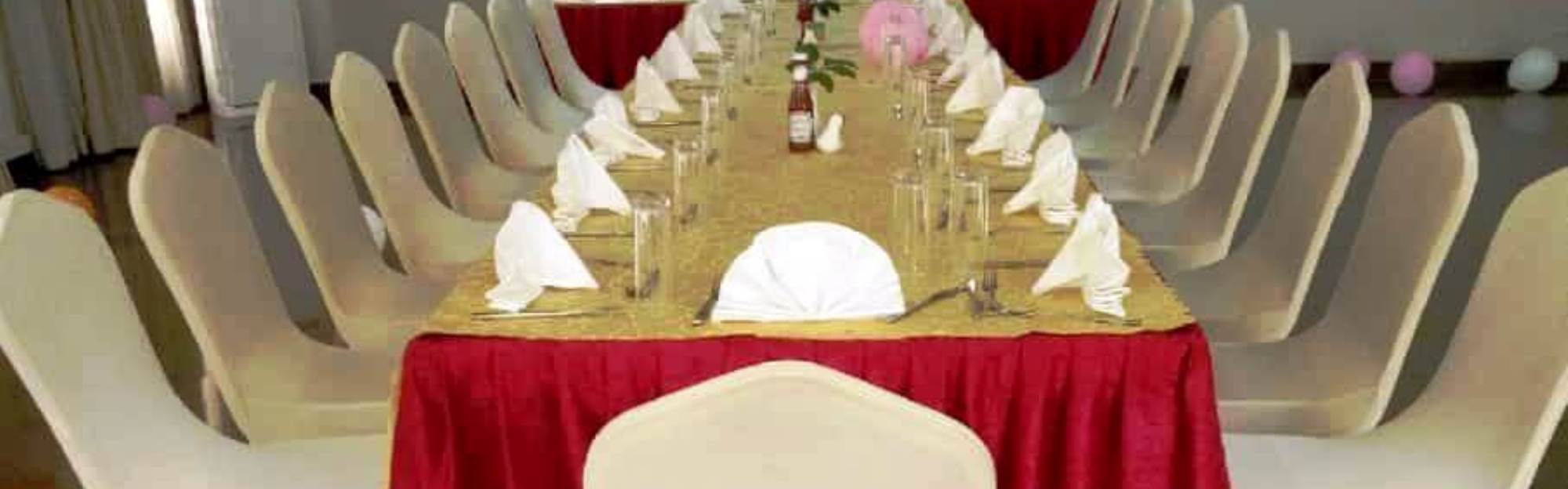 Strikers Hotel Parties & Conferences